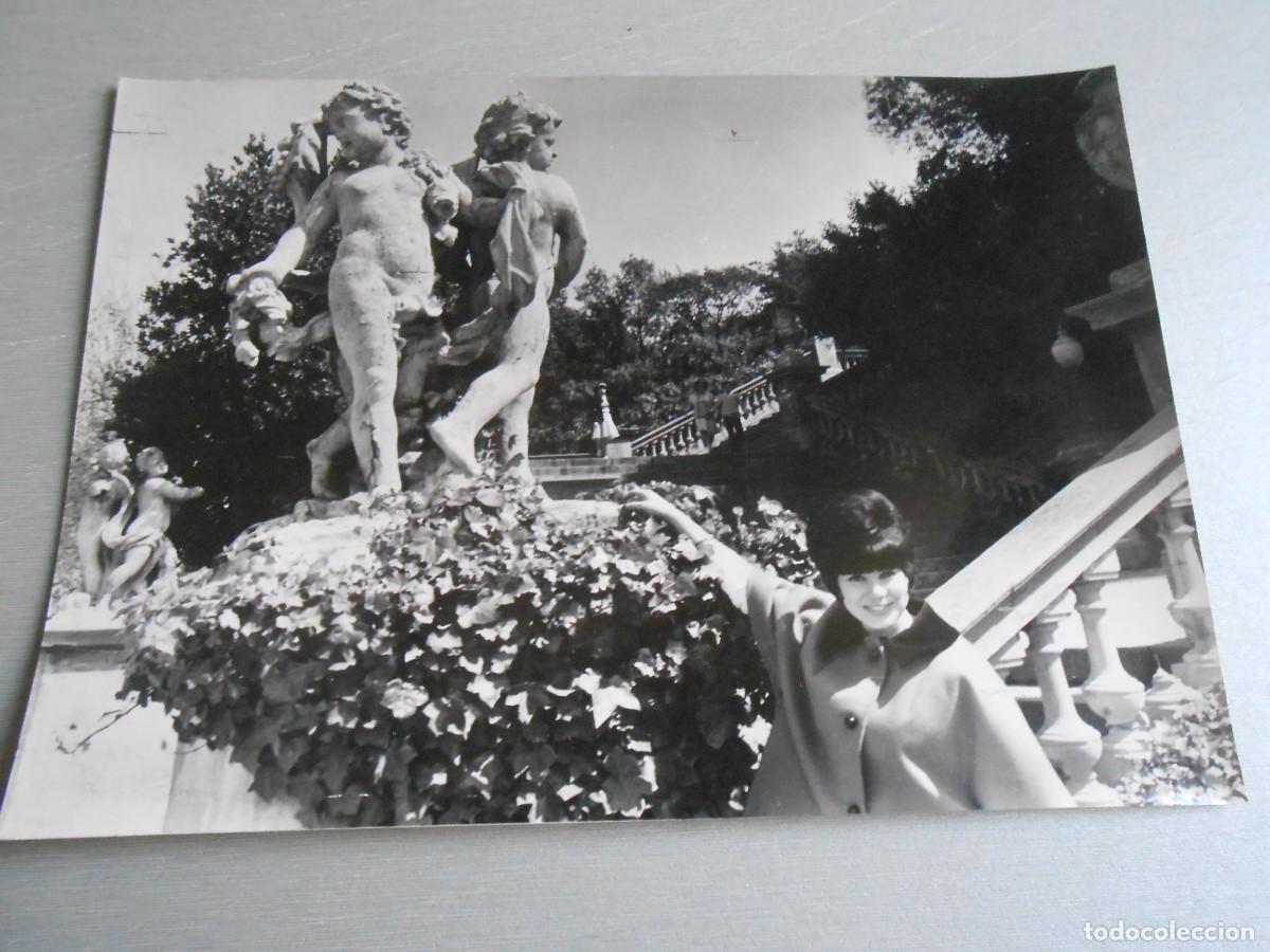 Fotos de Cantantes: FOTO de - GELU - de 18 x 13 cms