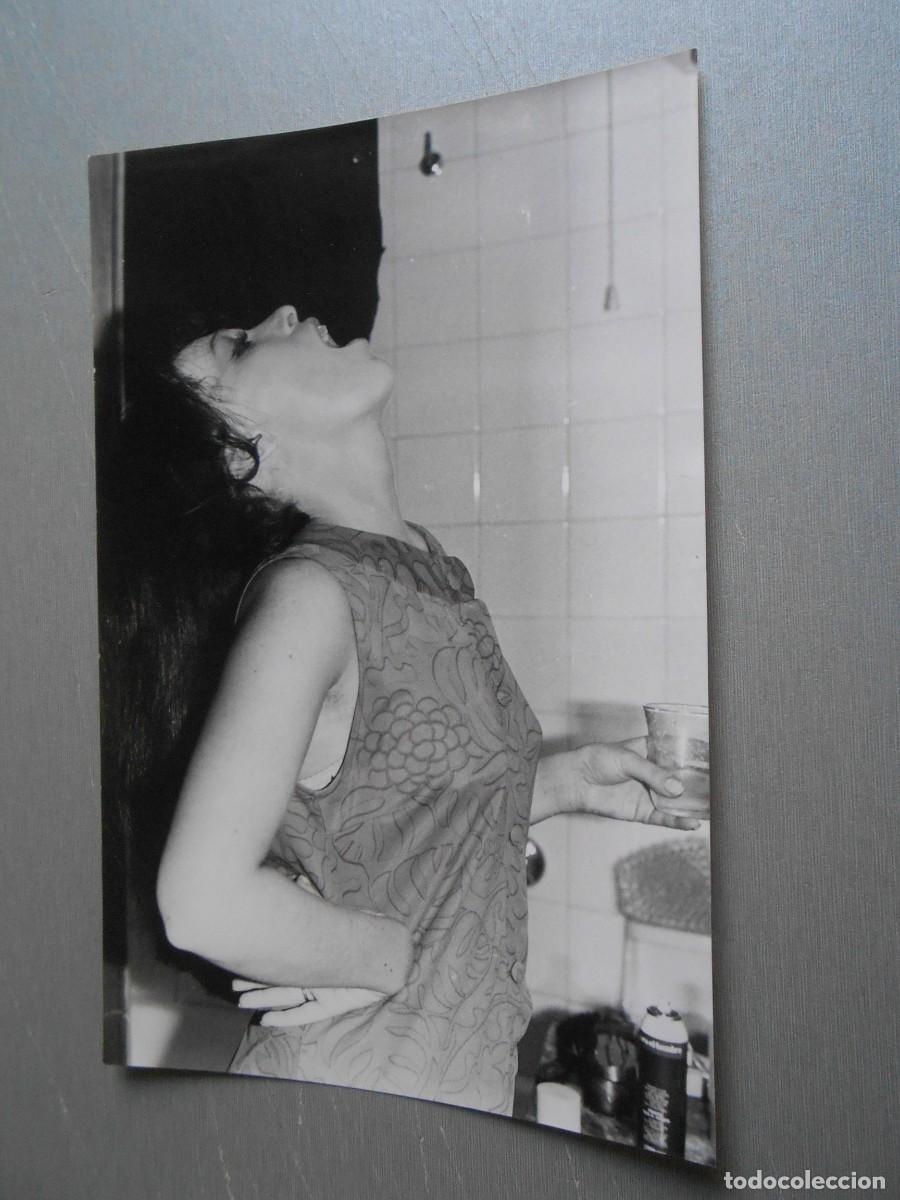 Fotos de Cantantes: FOTO de - MASSIEL - de 12 x 18 cms