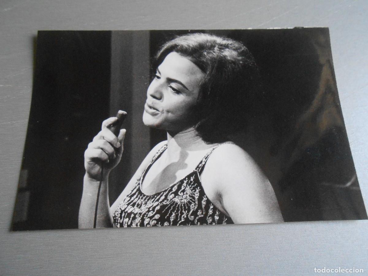 Fotos de Cantantes: FOTO de - SABRINA - de 18 x 12 cms