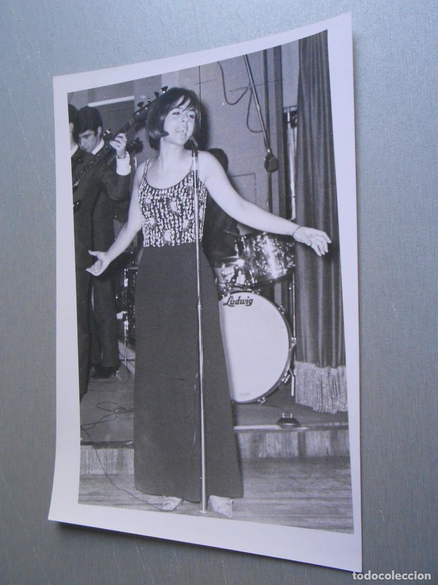 Fotos de Cantantes: FOTO de - SABRINA - de 12 x 18 cms