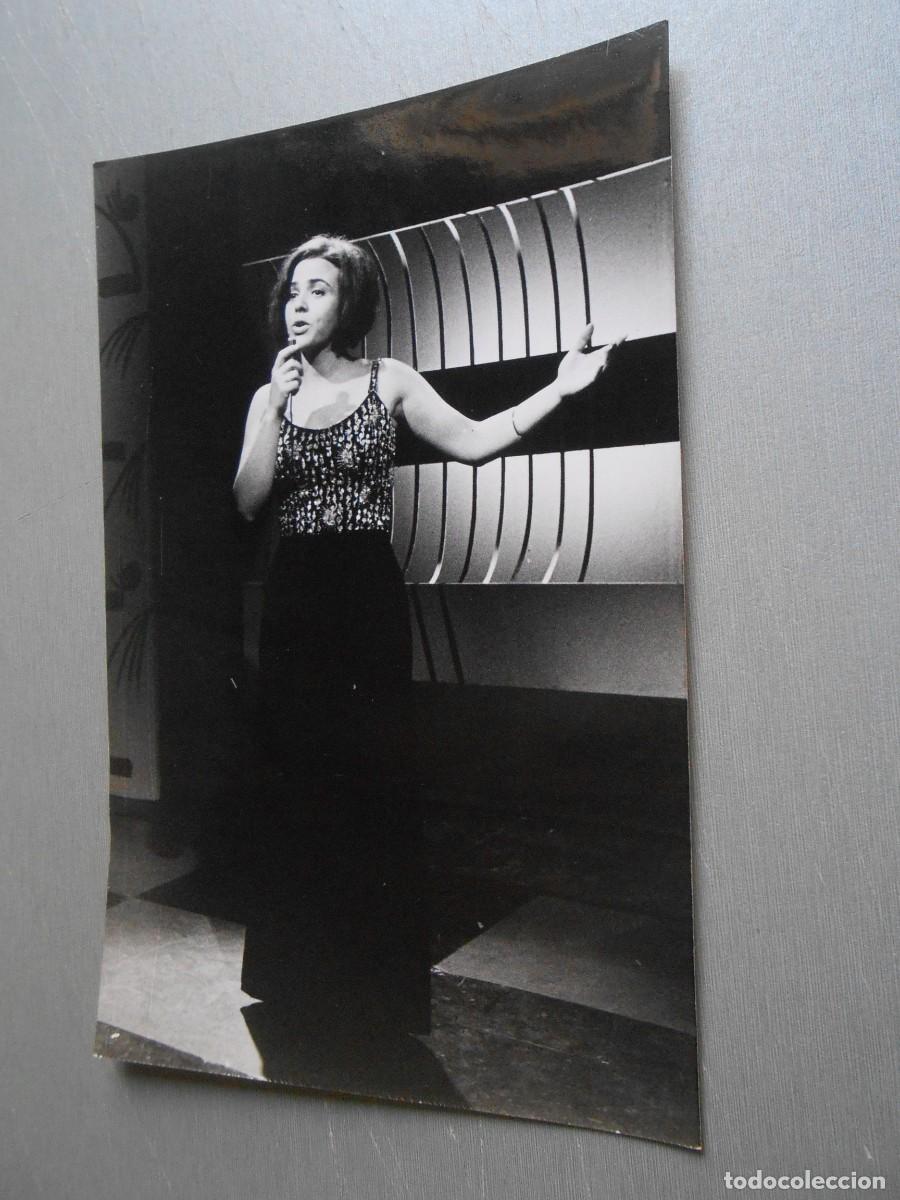 Fotos de Cantantes: FOTO de - SABRINA - de 12 x 18 cms