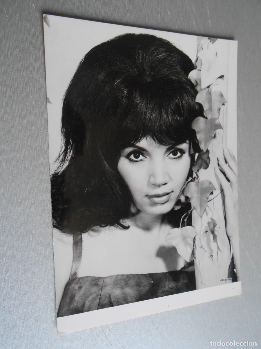 Fotos de Cantantes: FOTO de - ROSA MORENA - de 10,5 x 15 cms