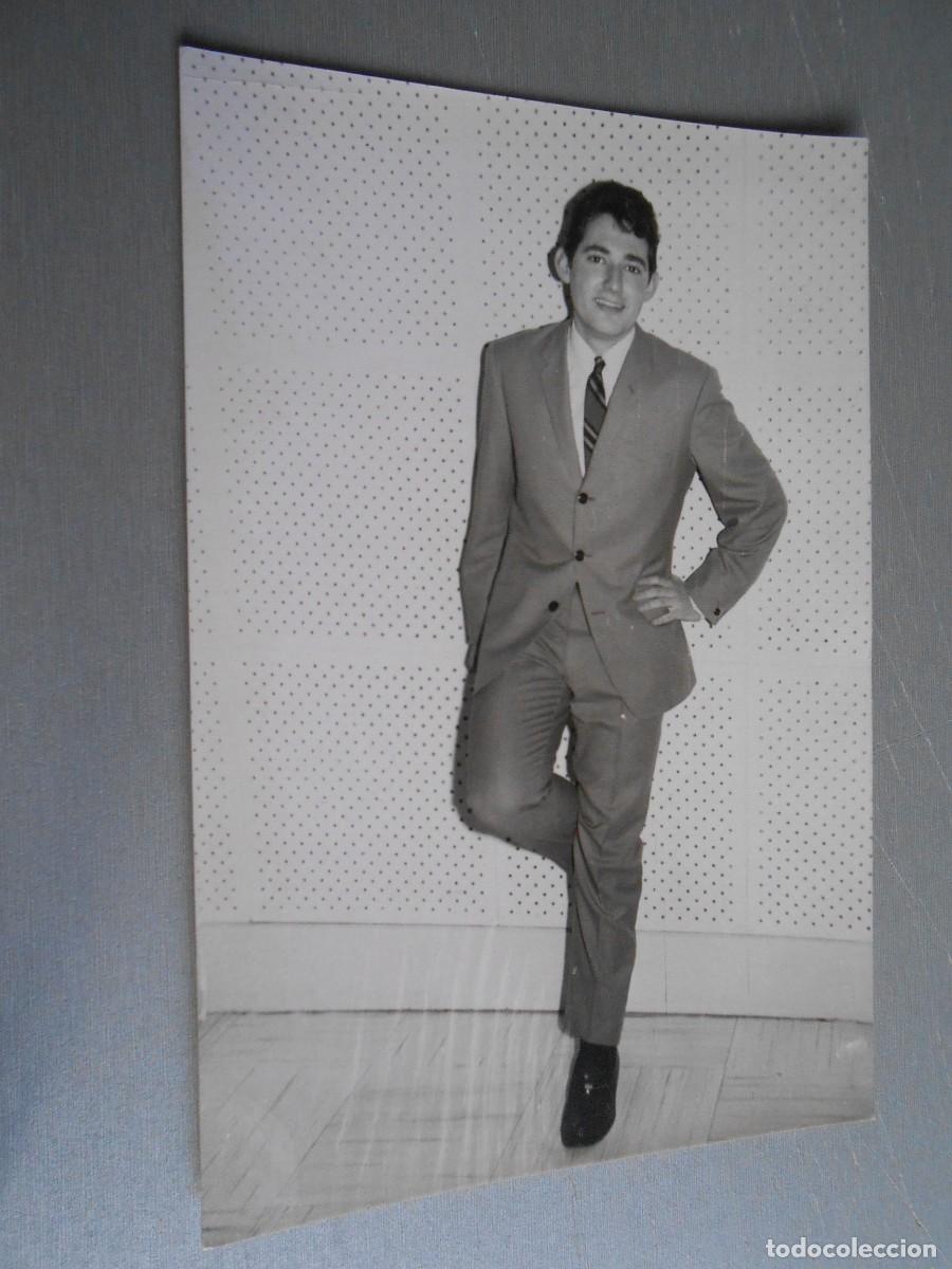Fotos de Cantantes: FOTO de - MIGUEL RIOS - de 12 x 18 cms