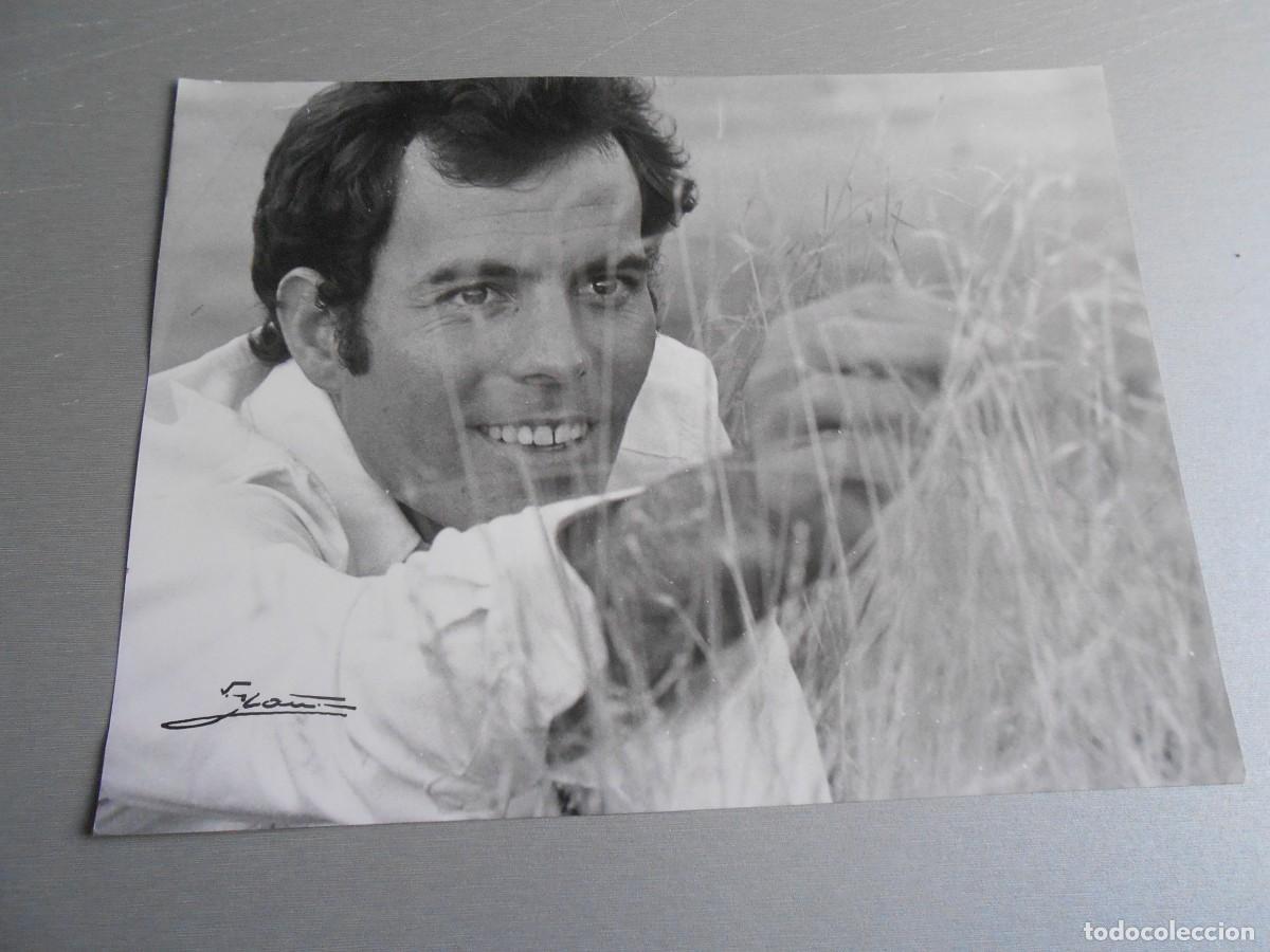 Fotos de Cantantes: FOTO de - JULIO IGLESIAS - de 24 x 18 cms