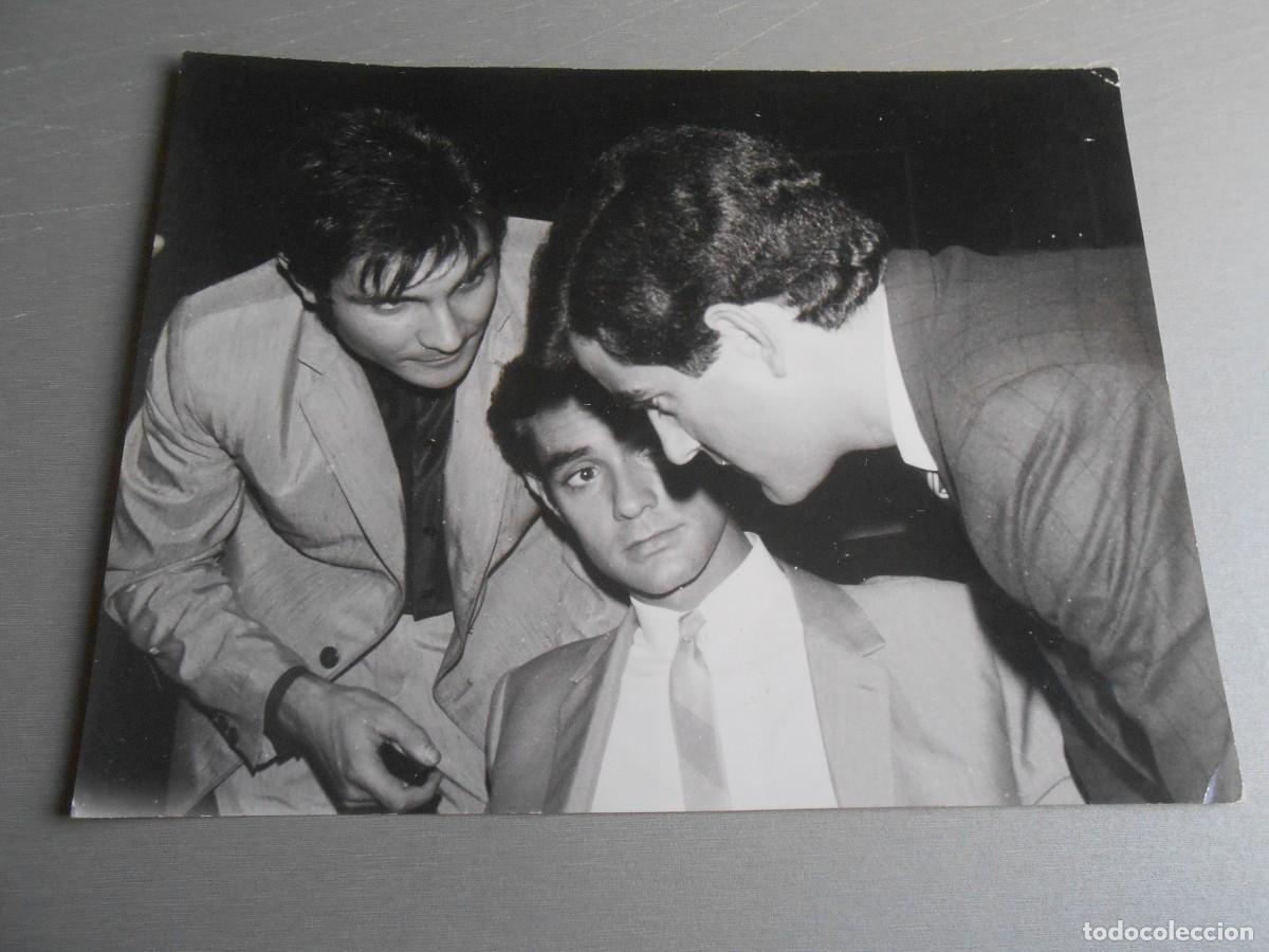 Fotos de Cantantes: FOTO de - BRUNO LOMAS con el DUO DINAMICO - de 24 x 18 cms