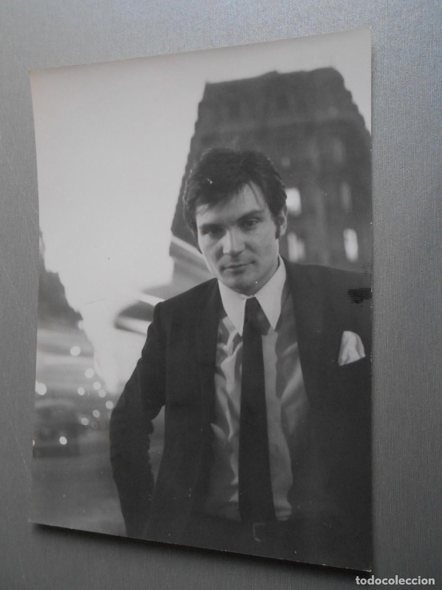 Fotos de Cantantes: FOTO de - BRUNO LOMAS - de 13 x 17,5 cms