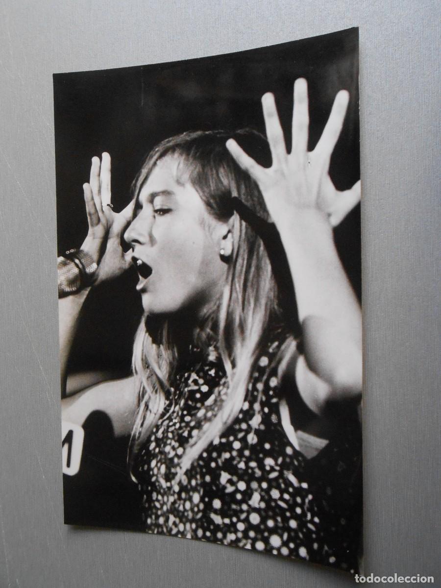 Fotos de Cantantes: FOTO de - ALICIA GRANADOS - de 11,5 x 18 cms