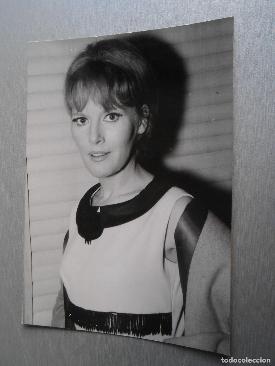 Fotos de Cantantes: FOTO de - PETULA CLARK - de 10,5 x 14,5 cms