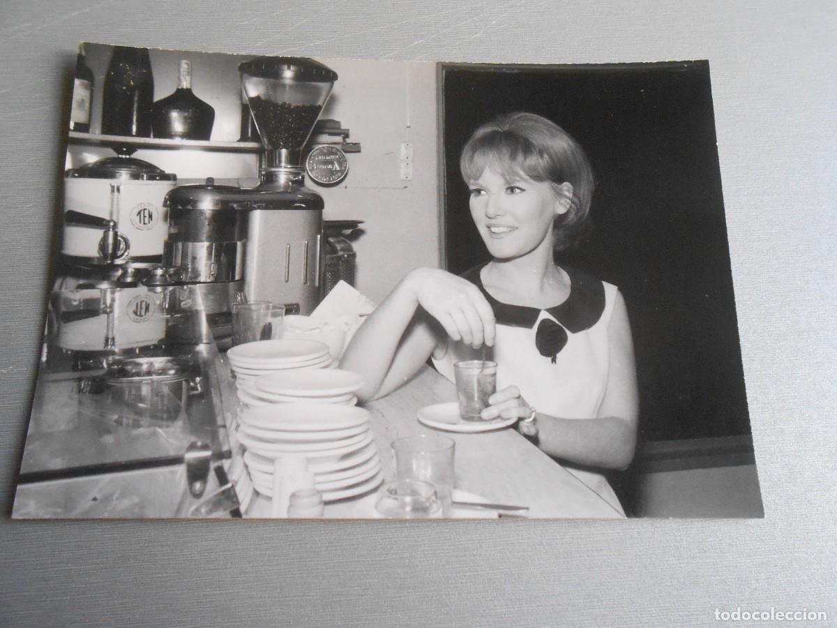 Fotos de Cantantes: FOTO de - PETULA CLARK - de 14,5 x 10,5 cms