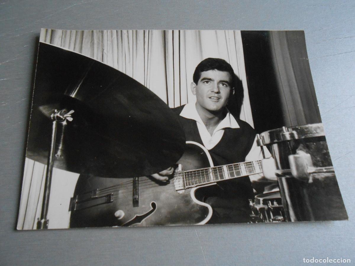 Fotos de Cantantes: FOTO de - DUO DINAMICO (MANOLO) - de 18 x 13 cms -