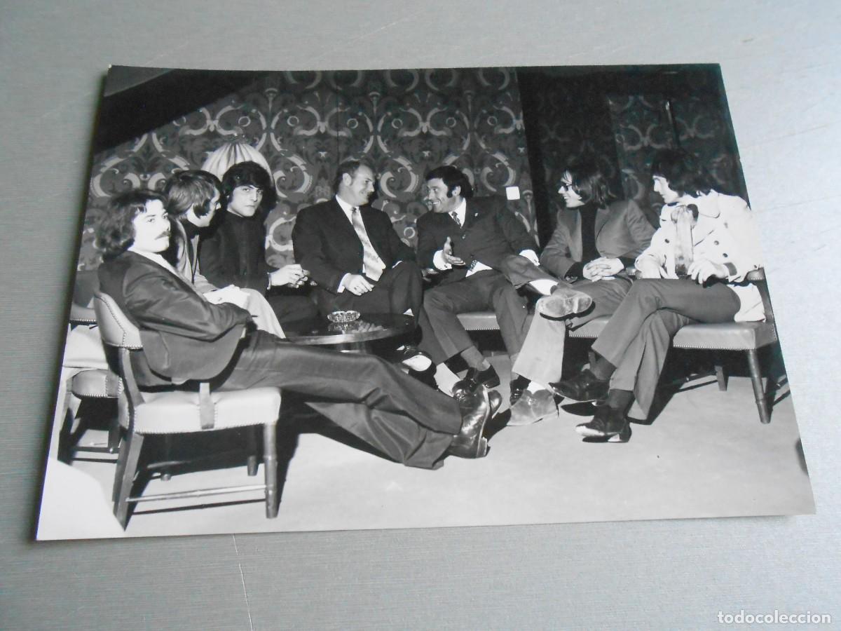 Fotos de Cantantes: FOTO de - LOS BRAVOS - de 17,5 x 13 cms -