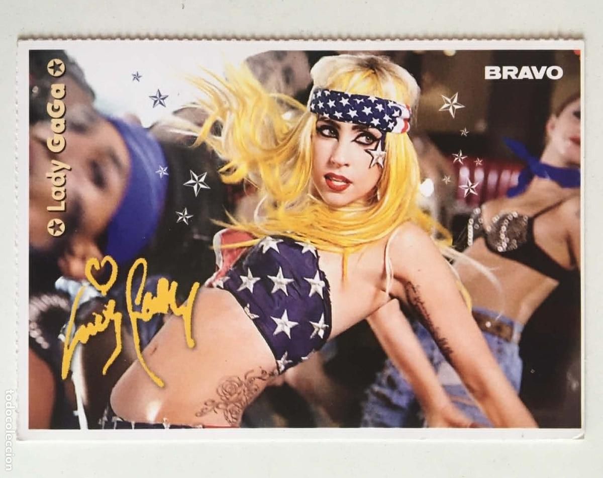 Photos of Singers: Lady Gaga / Johnny Depp Double-Sided Collectible Card Bravo Germany 2010 Music Movie