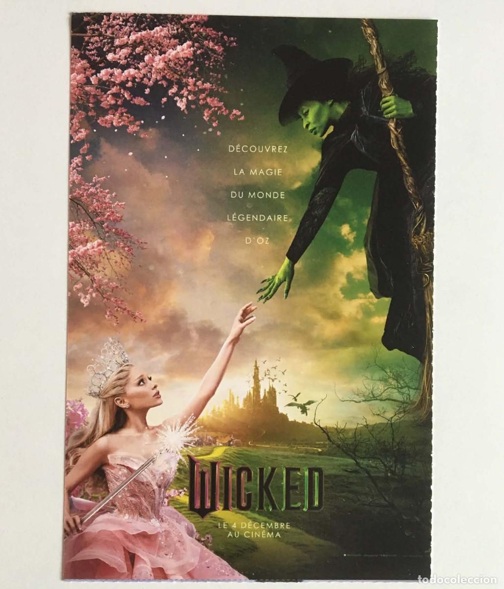 Photos of Singers: Ariana Grande Glinda Cynthia Erivo Wicked Movie Collectible Postcard StarLight Magazine France