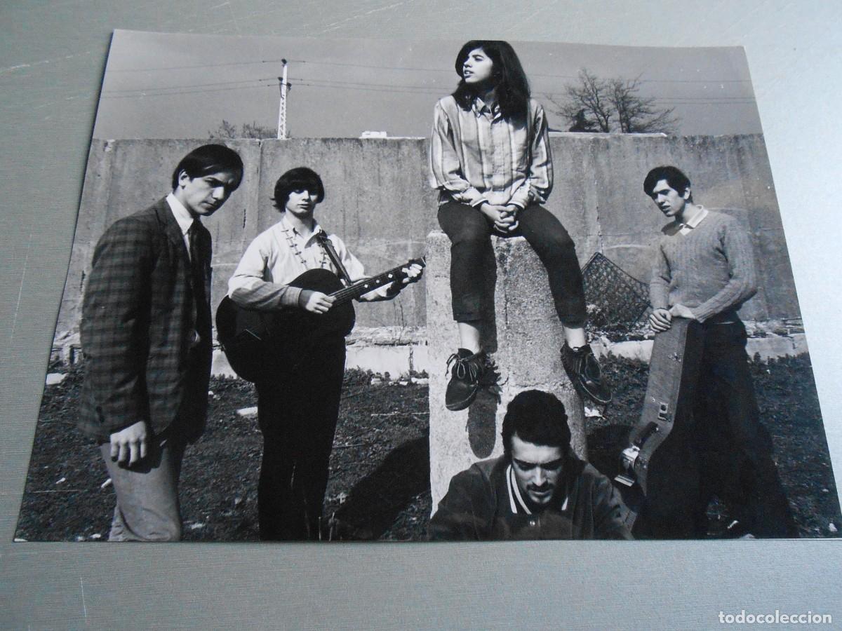 Fotos de Cantantes: FOTO de - PIC NIC - de 24 x 18 cms - copia ?