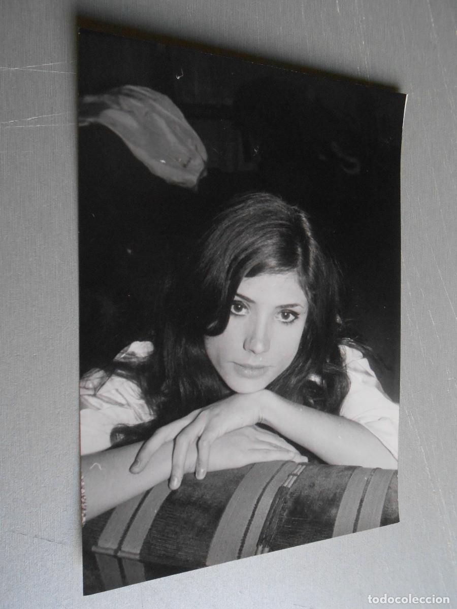 Fotos de Cantantes: FOTO de - ELLAS - de 13 x 18 cms -