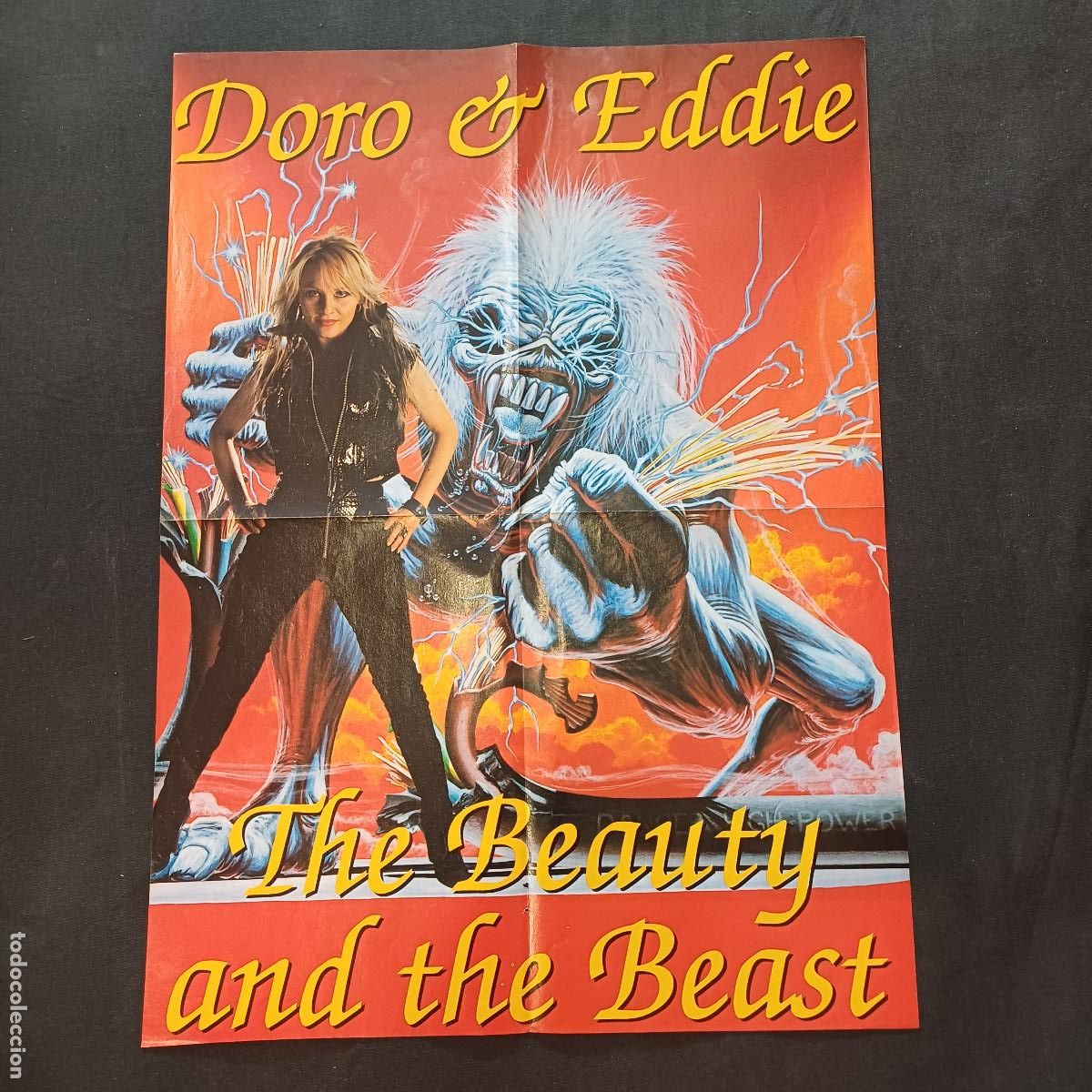 Foto di Cantanti: DORO & EDDIE/THE BEAUTTY AND THE BEAST/POSTER METAL CON ACCEPT.