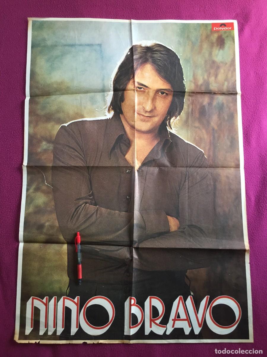 Fotos de Cantantes: ANTIGUO POSTER/CARTEL DEL CANTANTE VALENCIANO NINO BRAVO DE LA CASA POLYDOR --- 95X65 CM