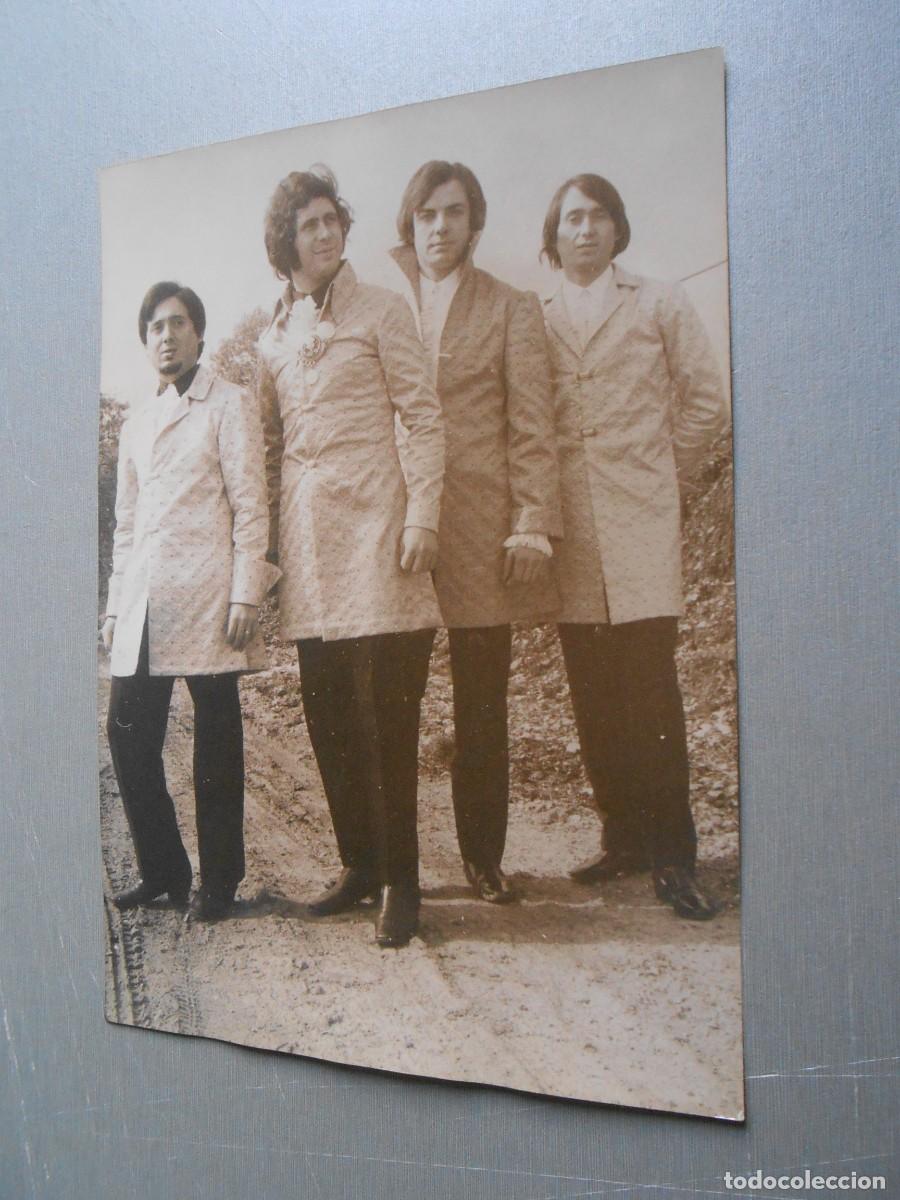 Photos de Chanteurs et Chanteuses: FOTO de - LOS ALBAS - de 12,5 x 18 cms -