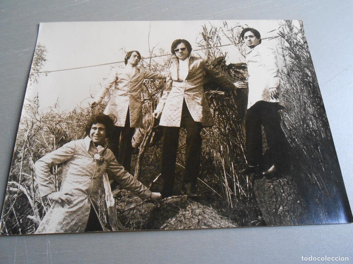 Photos de Chanteurs et Chanteuses: FOTO de - LOS ALBAS - de 24 x 18 cms -