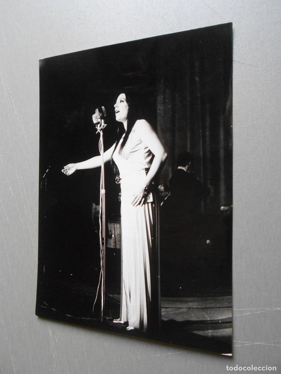 Fotos de Cantores: FOTO de - LUCIANA WOLF - de 12,5 x 17,5 cms -