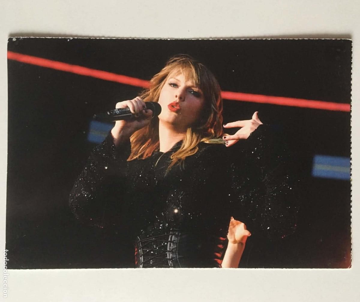 Fotos de Cantantes: Taylor Swift Reputation Tour 2018 Postcard Dream'up Magazine France Music