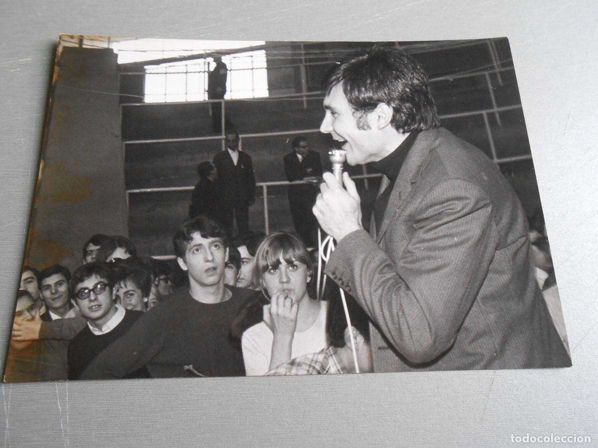 Fotos de Cantantes: FOTO de - BRUNO LOMAS - de 17,5 x 13 cms -