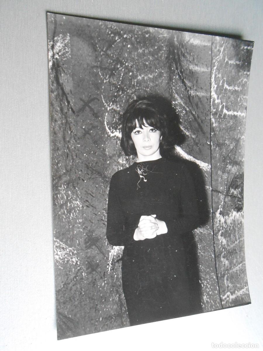 Photos de Chanteurs et Chanteuses: FOTO de - JULIETTE GR&Eacute;CO - de 13 x 18 cms -