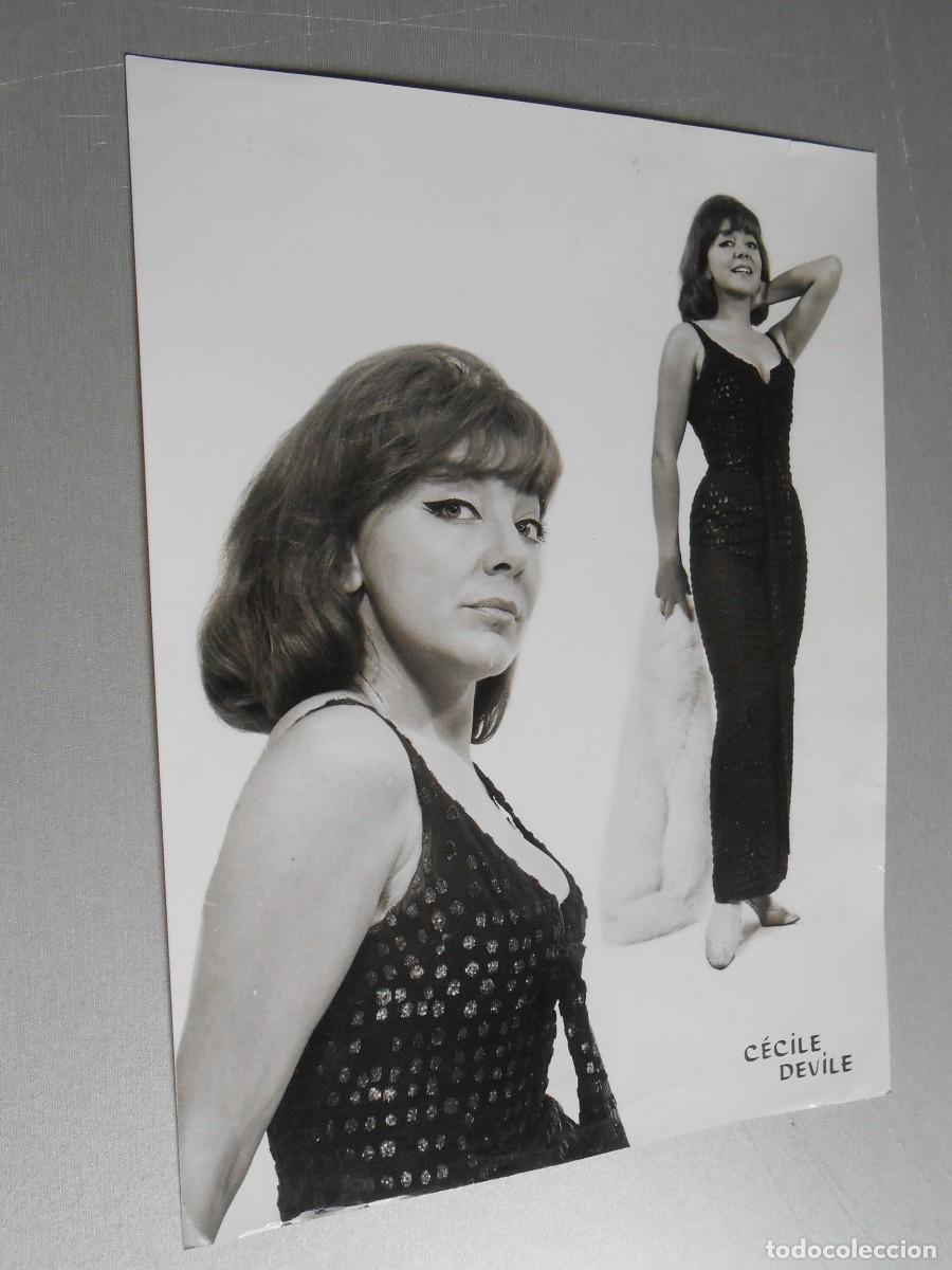 Photos of Singers: FOTO de - C&Eacute;CILE DEVILE - de 18 x 24 cms -