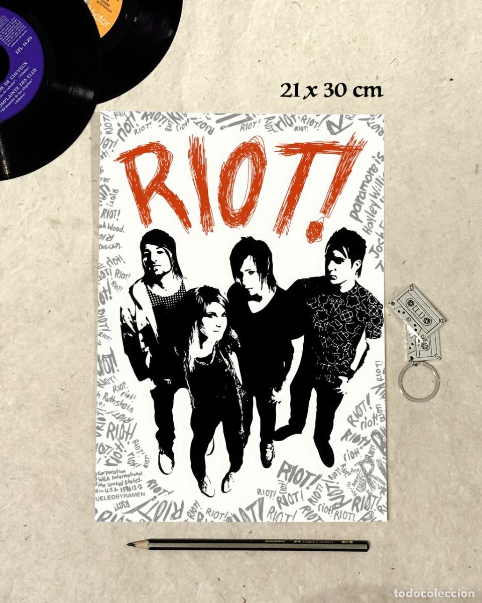 Fotos de Cantantes: Paramore - Riot 2007 - Reproducci&oacute;n P&oacute;ster 21x30