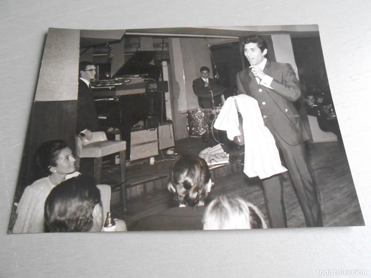 Photos of Singers: FOTO de - GEORGIE DANN - de 18 x 13 cms.