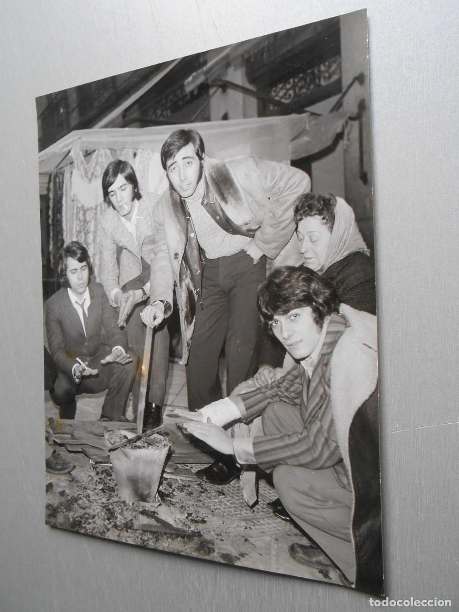 Fotos de Cantantes: FOTO de - LOS GRITOS - de 18 x 24 cms.