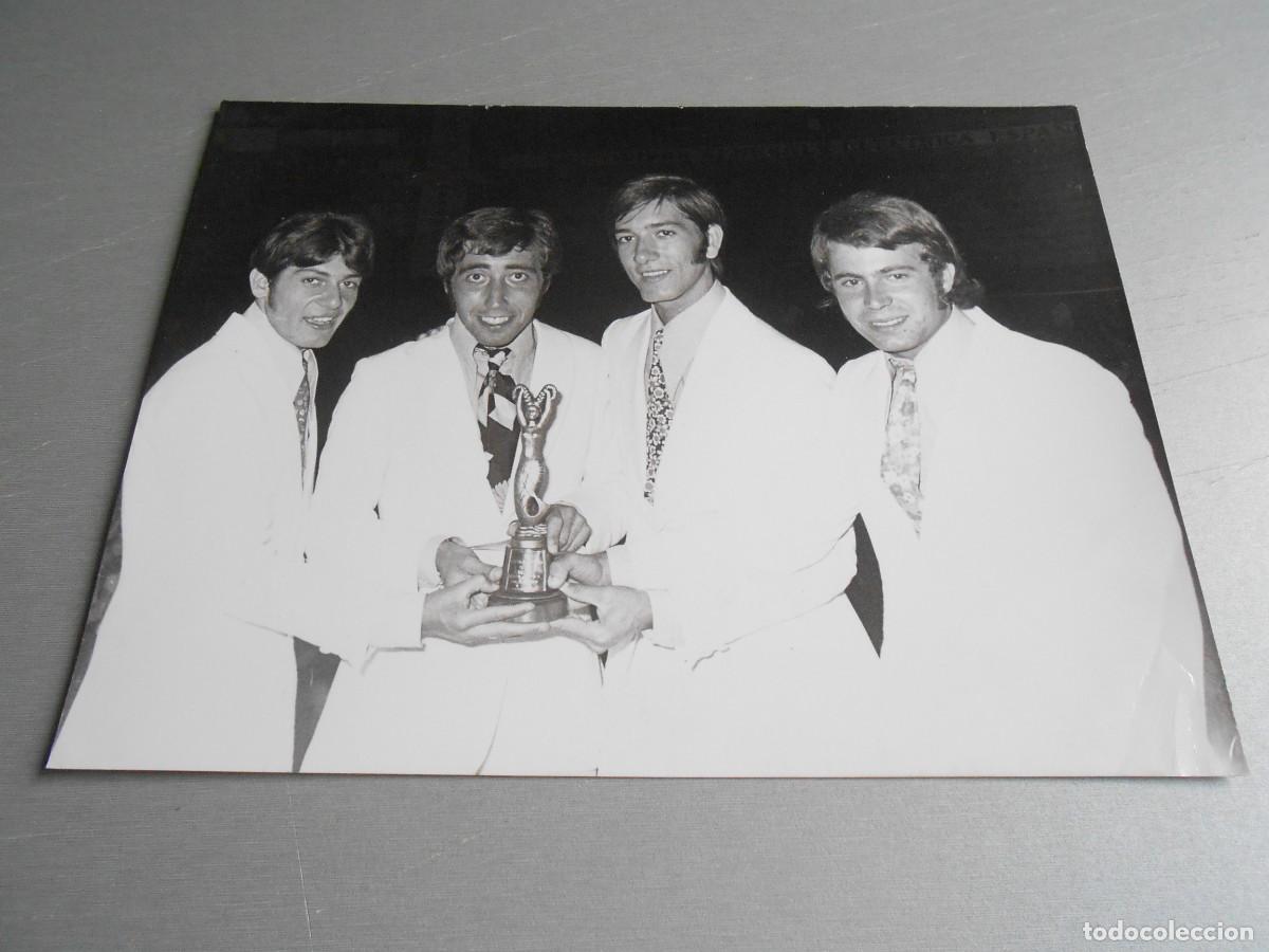 Photos of Singers: FOTO de - LOS GRITOS - de 24 x 18 cms.