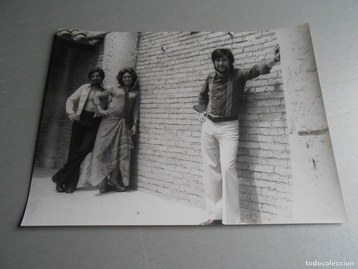 Photos of Singers: FOTO de - LOS MISMOS - de 24 x 18 cms.