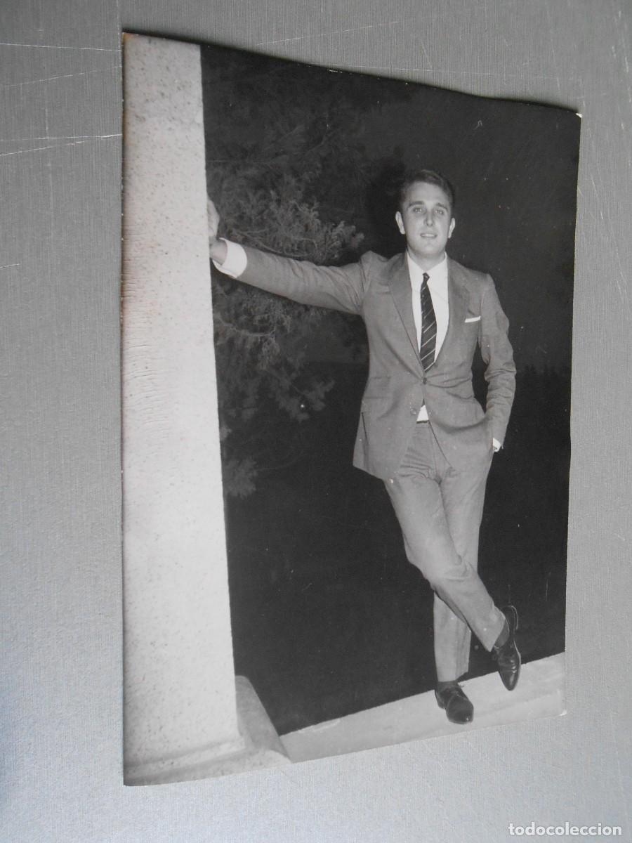 Fotos de Cantantes: FOTO de - JAIME MOREY - de 13 x 18 cms.