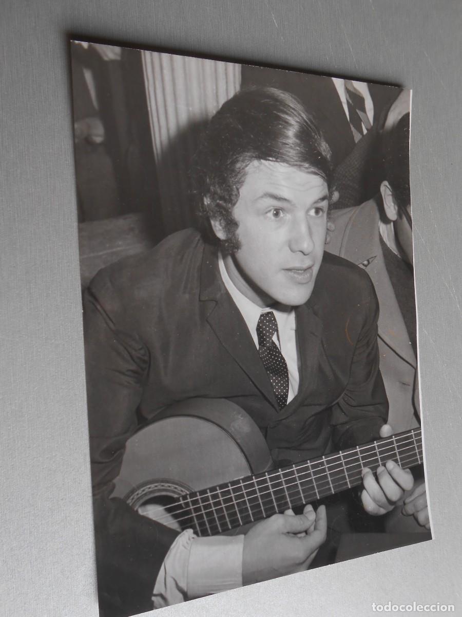 Fotos de Cantantes: FOTO de - SALVATORE ADAMO - de 12,5 x 17,5 cms.