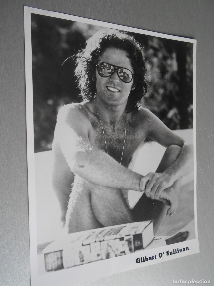 Fotos de Cantantes: FOTO de - GILBERT O&acute;SULLIVAN - de 18 x 24 cms.