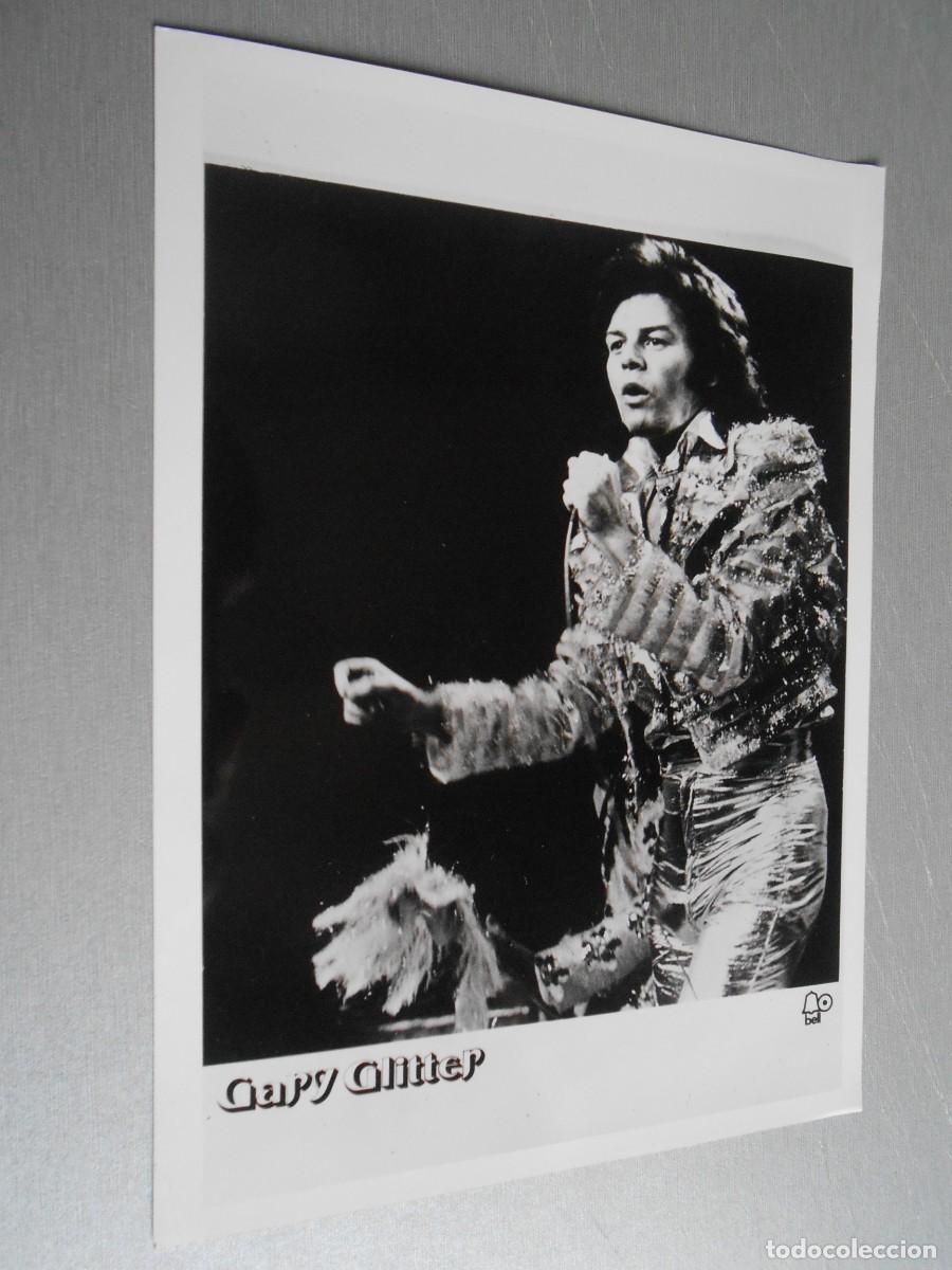 Foto di Cantanti: FOTO de - GARY GLITTER - de 13 x 17,5 cms.