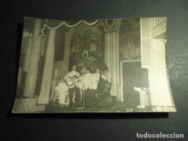 Fotos de Cantantes: LOS BRUJOS CONJUNTO MUSICAL FOTOS LECINA MADRID ANTIGUA FOTOGRAFIA 12 X 18 CM