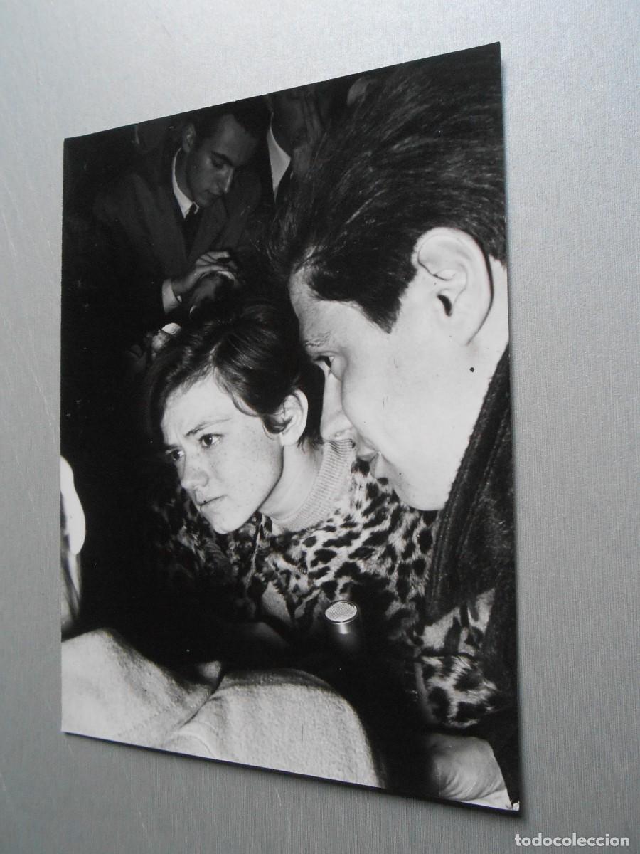 Fotos de Cantantes: FOTO de - RITA PAVONE - de 13 x 18 cms.