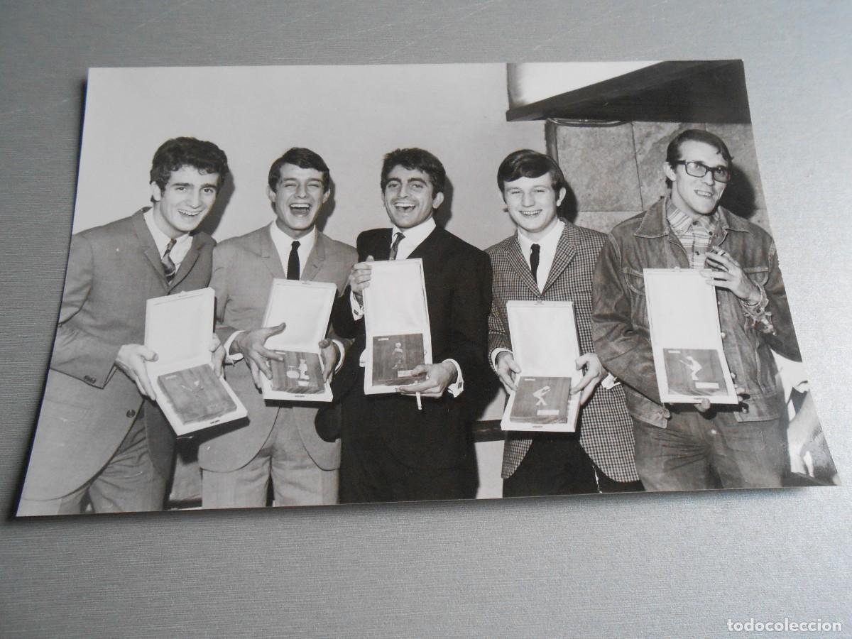 Fotos de Cantantes: FOTO de - LOS SIREX - de 18 x 12 cms.