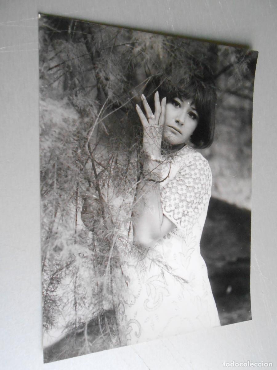 Fotos de Cantores: FOTO de - CRISTINA - de 18 x 24 cms.