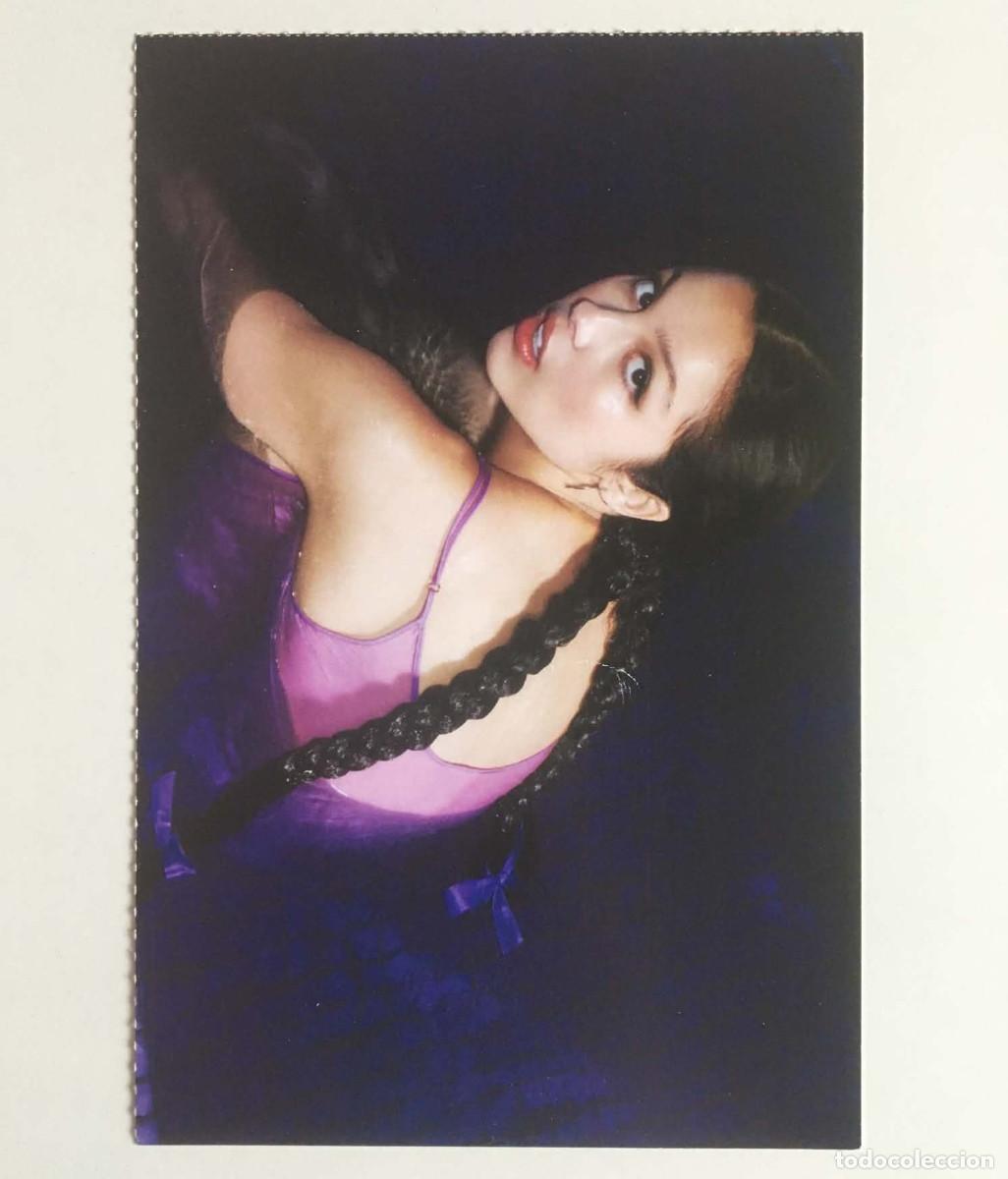 Fotos de Cantantes: Olivia Rodrigo Guts Vibe Collectible Card Starlight Magazine France 2023 Music