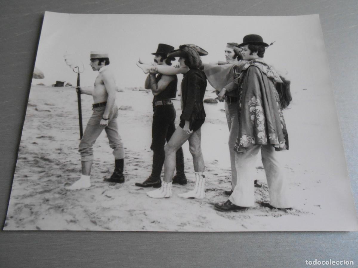 Photos of Singers: FOTO de - ZARZAMORA - 24 x 18 cms.