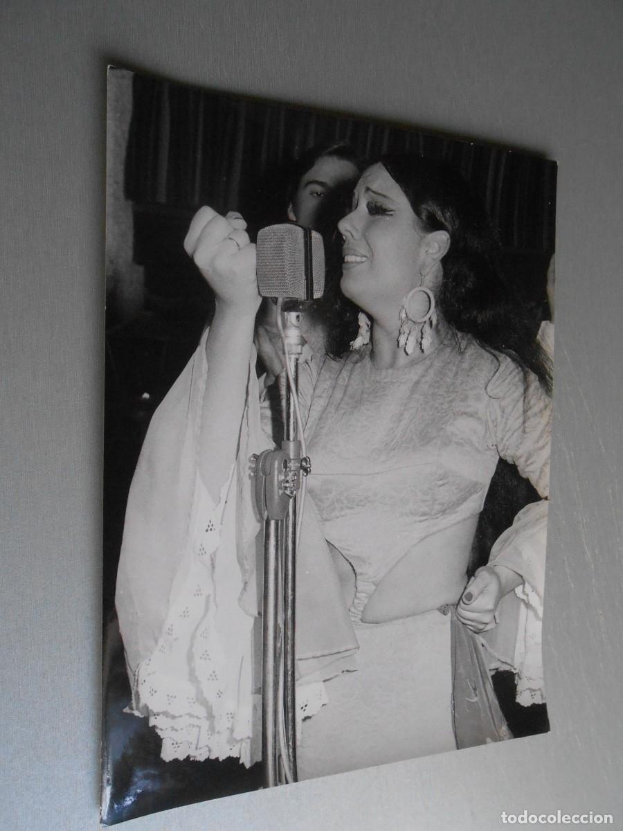 Photos de Chanteurs et Chanteuses: FOTO de - MARUJA GARRIDO ?? - 18 x 24 cms.