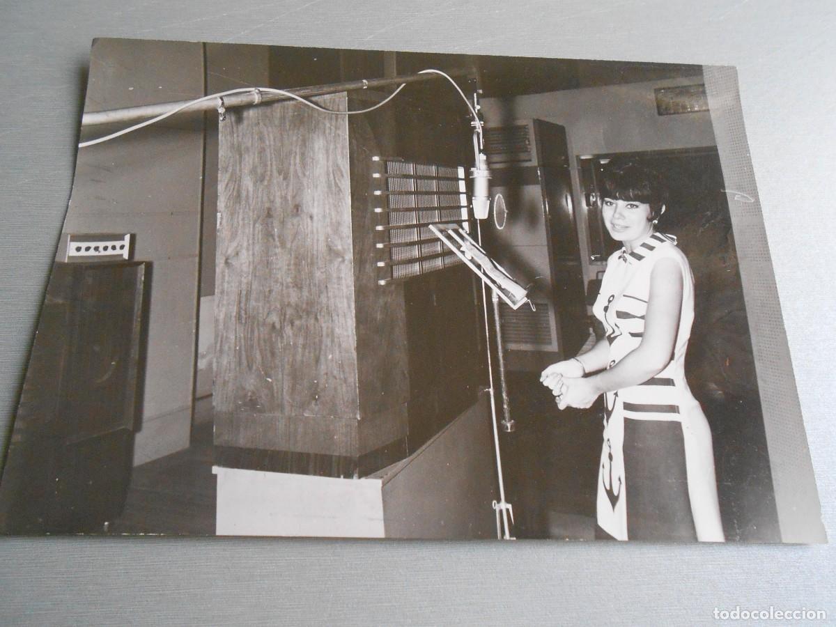 Fotos de Cantantes: FOTO de - GELU - 18 x 13 cms.