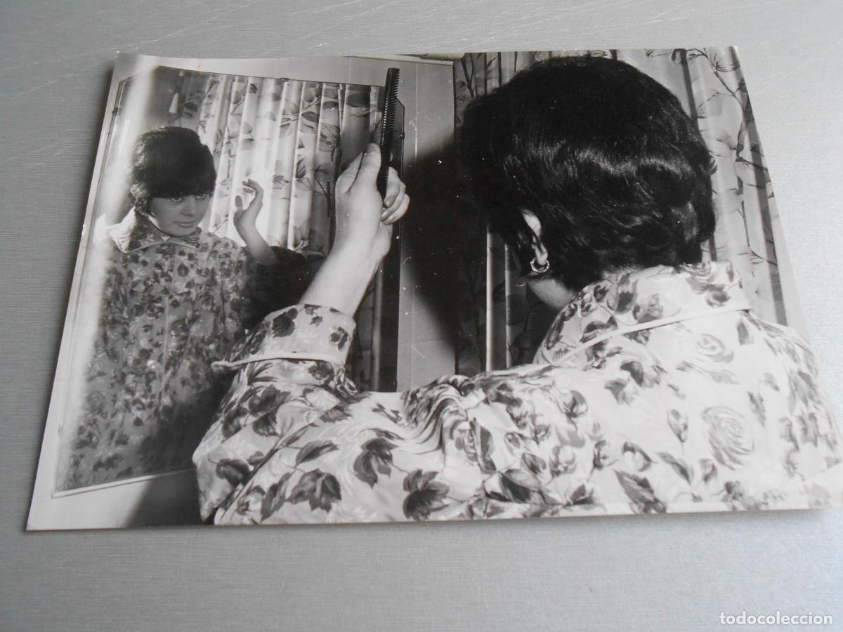 Fotos de Cantantes: FOTO de - GELU - 18 x 13 cms.