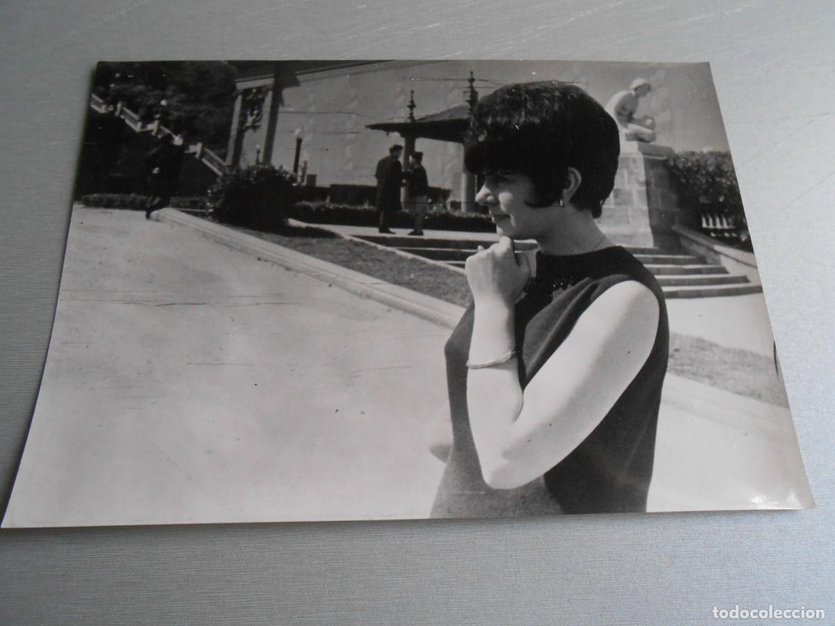 Fotos de Cantantes: FOTO de - GELU - 18 x 13 cms.