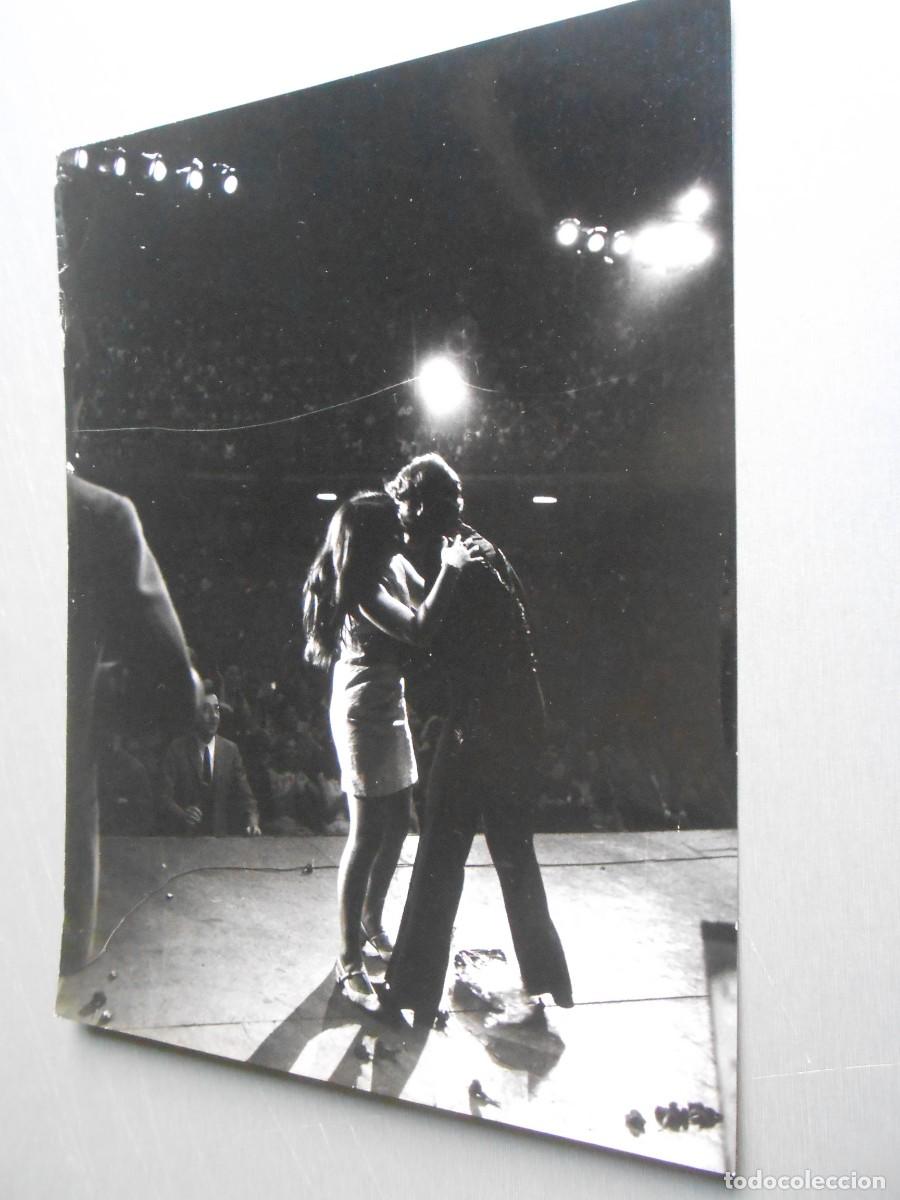 Fotos de Cantantes: FOTO de - RAPHAEL - de 18 x 24 cms.