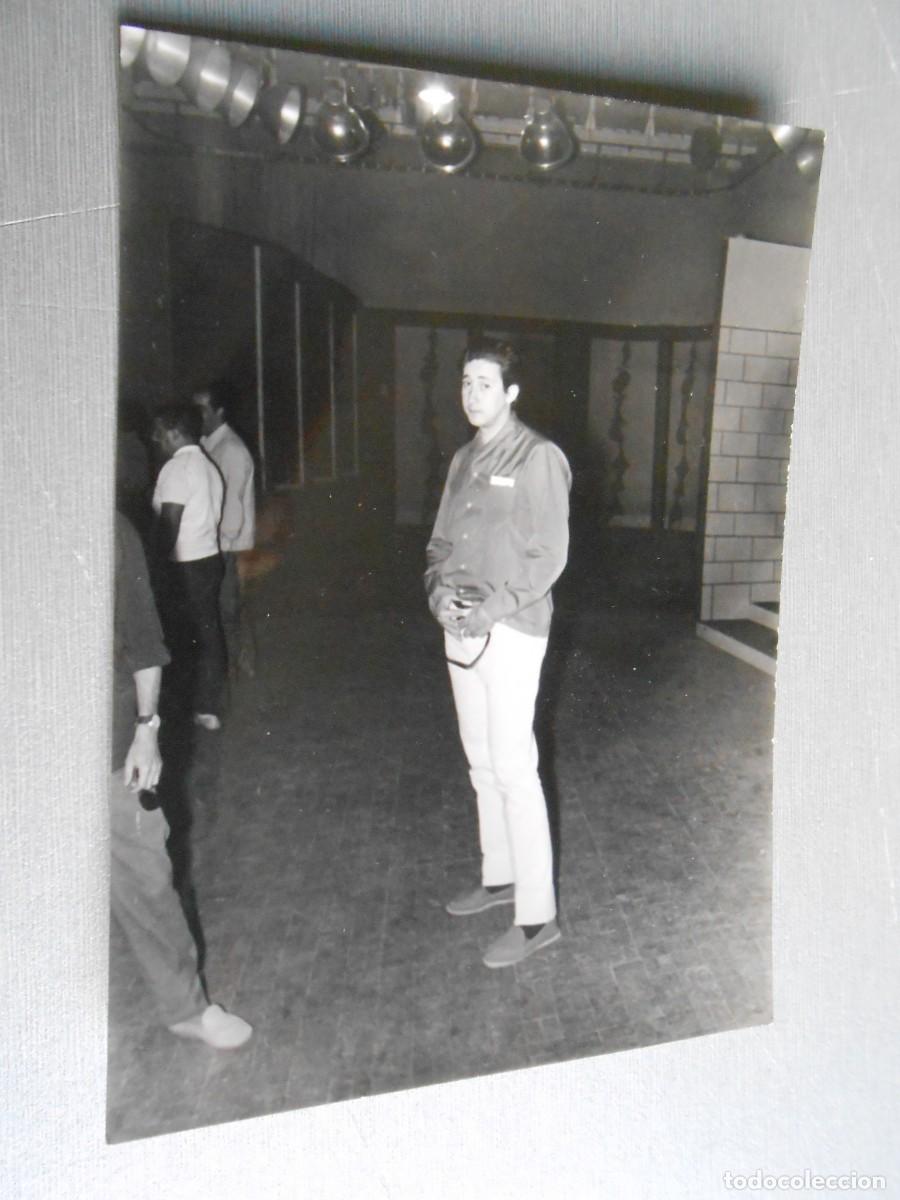 Fotos de Cantantes: FOTO de - LUIS AGUIL&Eacute; - de 7,5 x 10,5 cms.