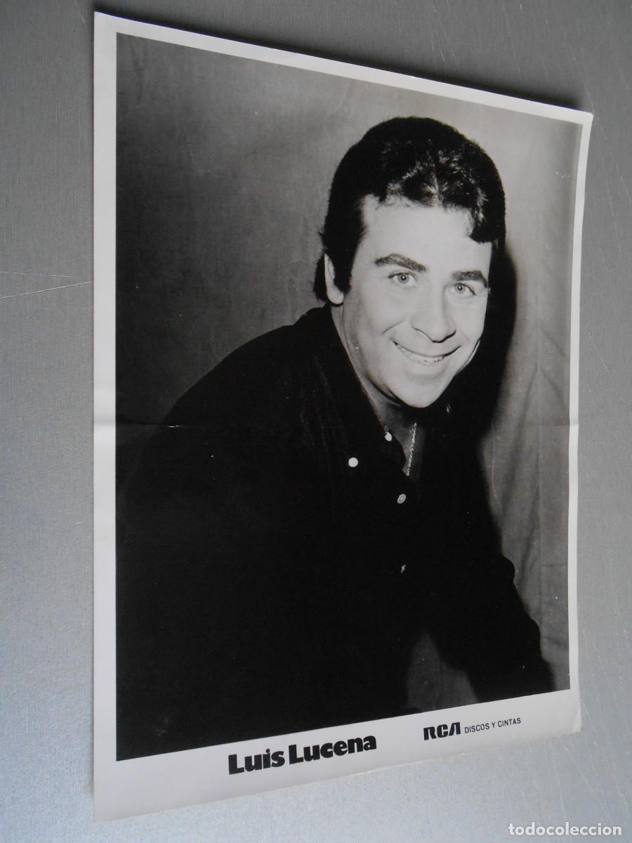 Fotos de Cantantes: FOTO de - LUIS LUCENA - de 18 x 24 cms.